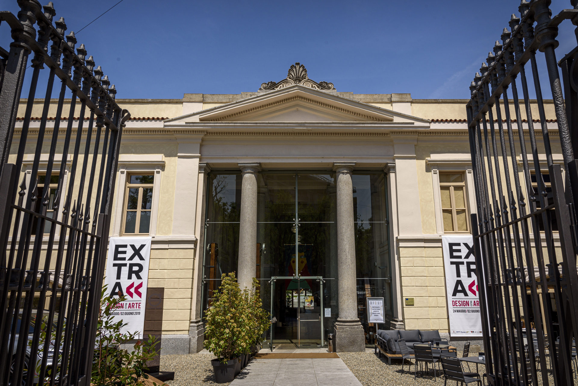 EXTRA 0