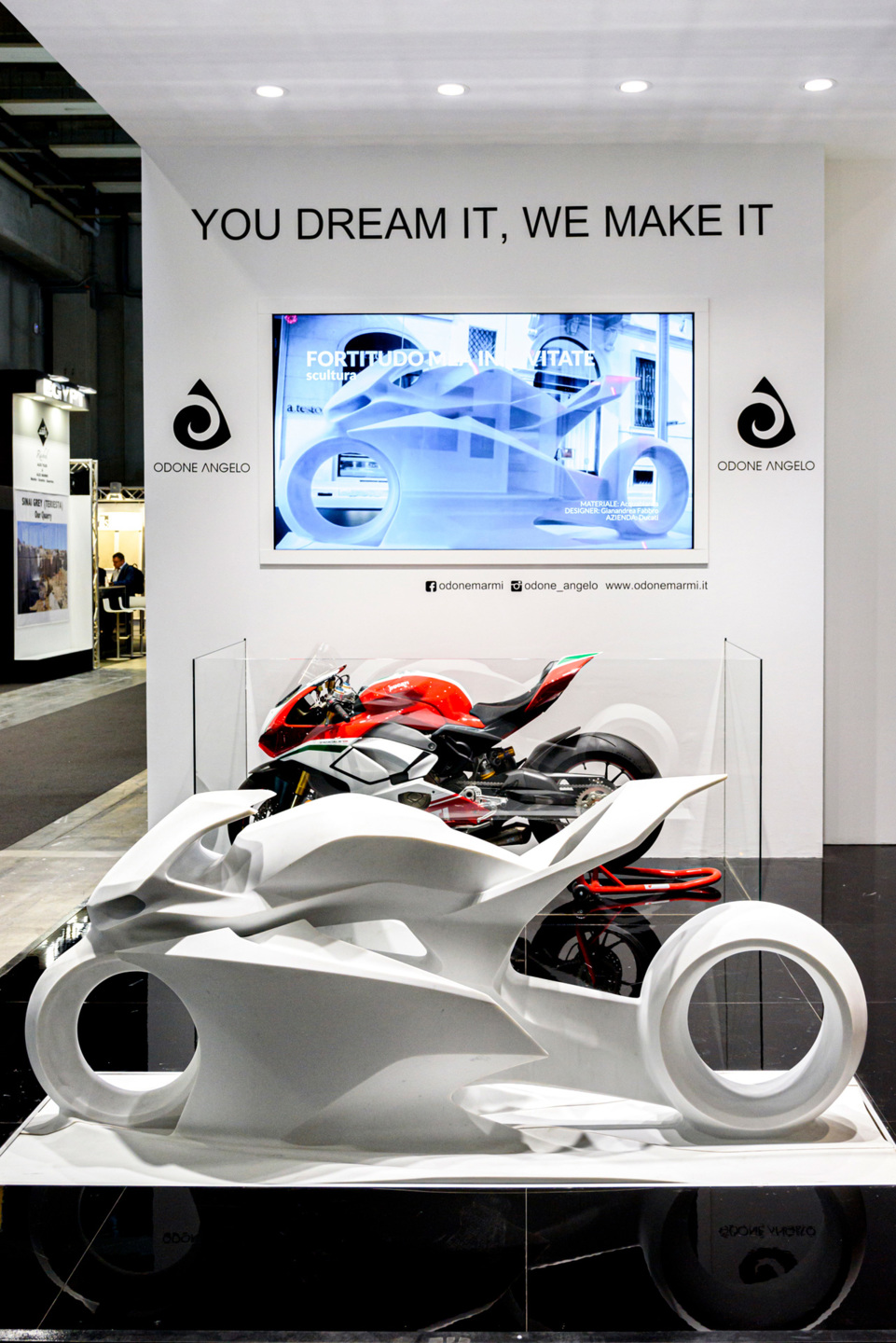 DUCATI - Fortitudo mea in levitate 3