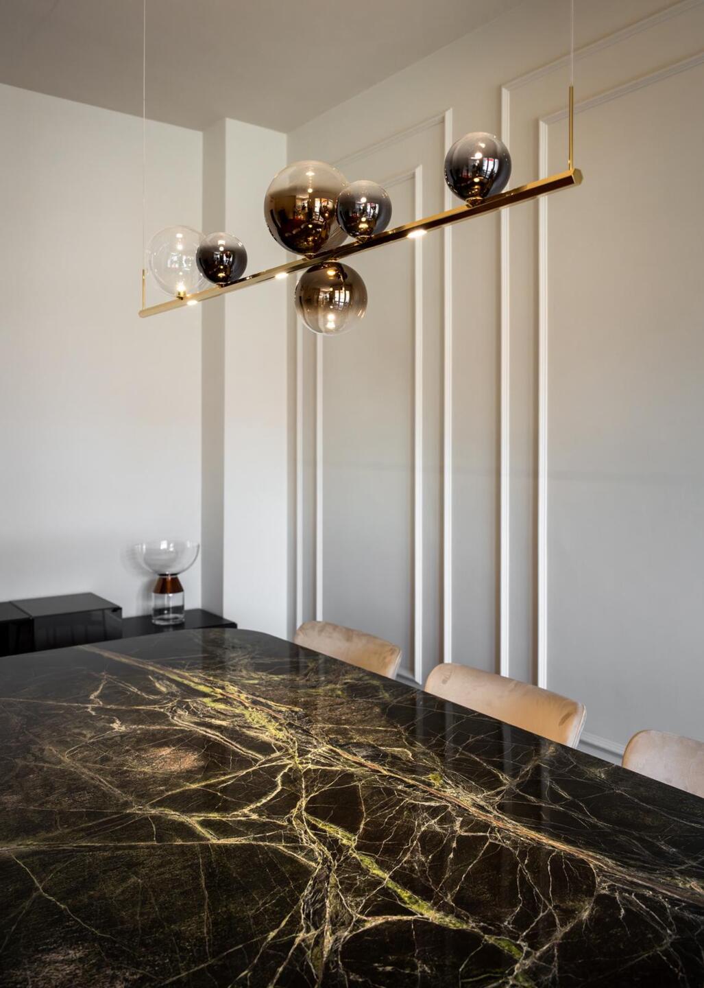 custom-made marble table 2