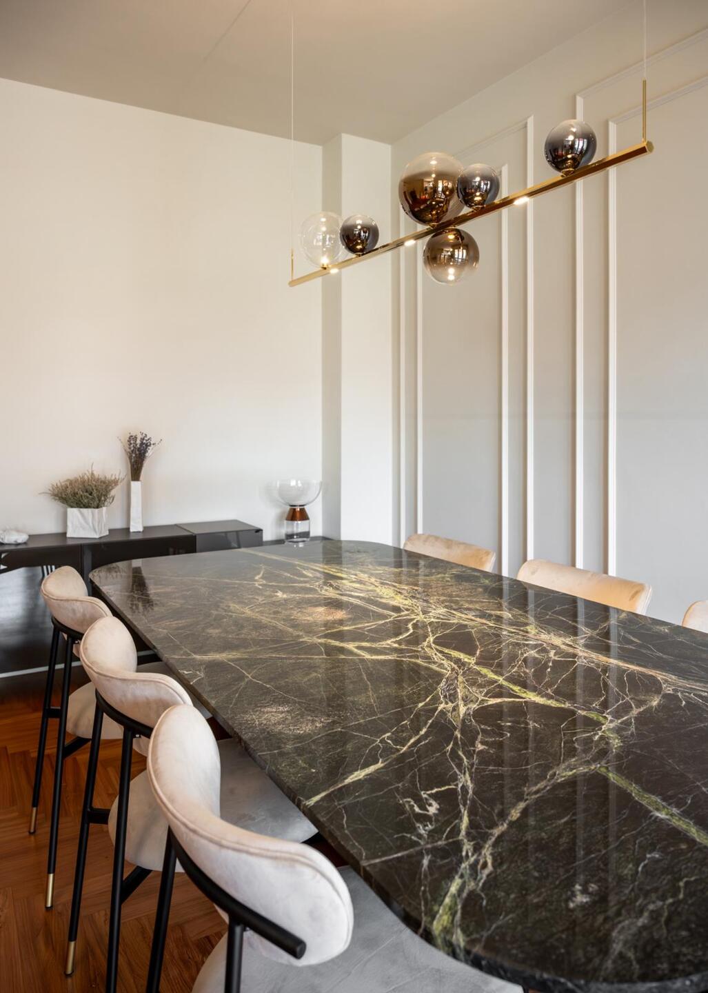 custom-made marble table 7